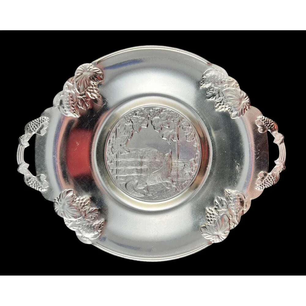 VTG 1970s Russian Aluminum Metalware Bowl Wolf Warewolf Howling Vineyard Hunting